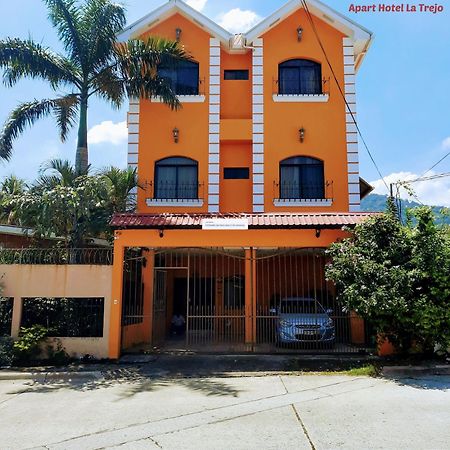 Apart Hotel La Trejo 산페드로술라 외부 사진