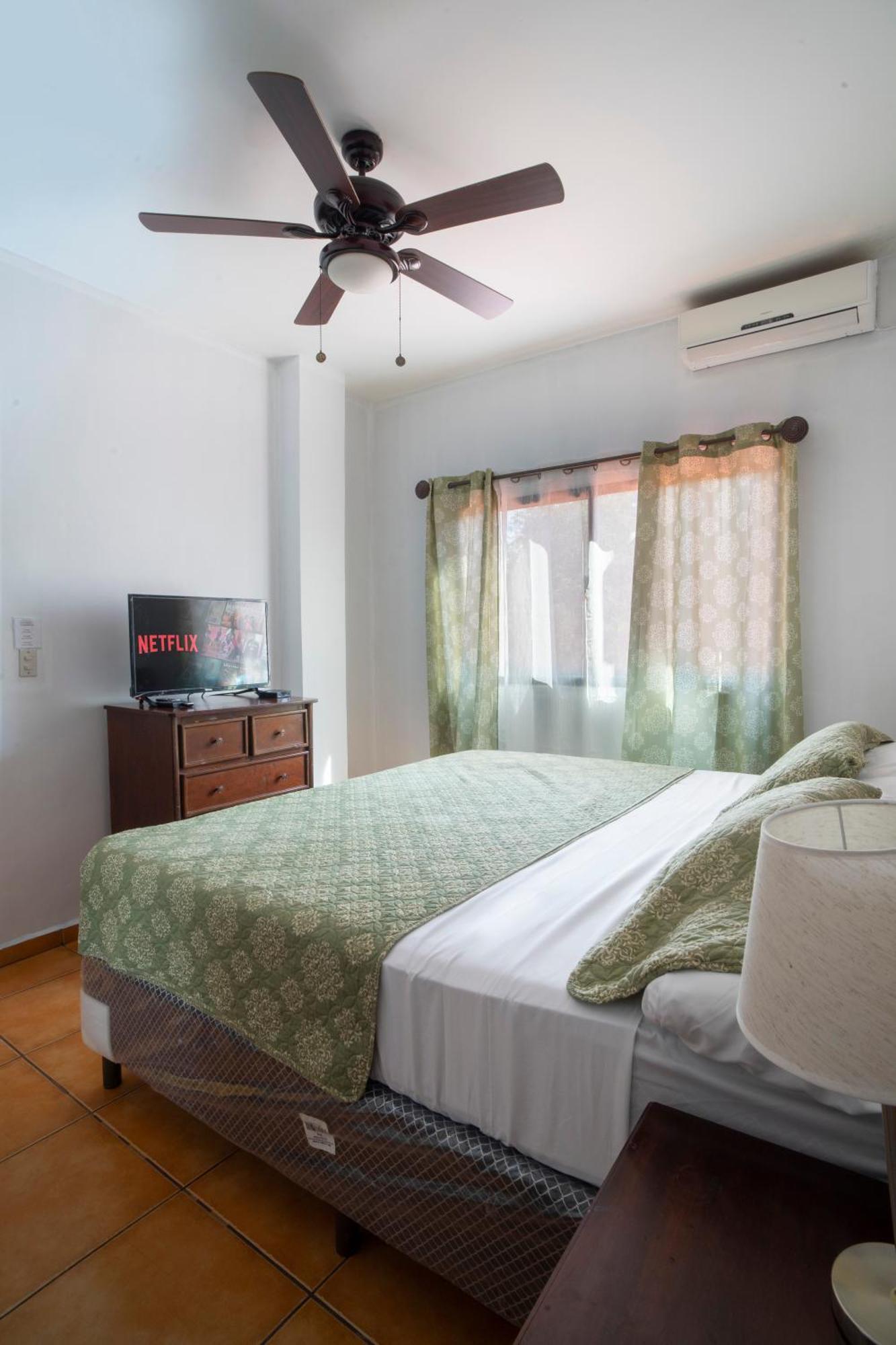 Apart Hotel La Trejo 산페드로술라 외부 사진